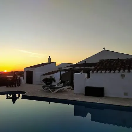 Beautiful Country House Son Sanxo 펜션